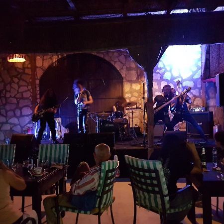 Отель Famagusta Вама-Веке Экстерьер фото